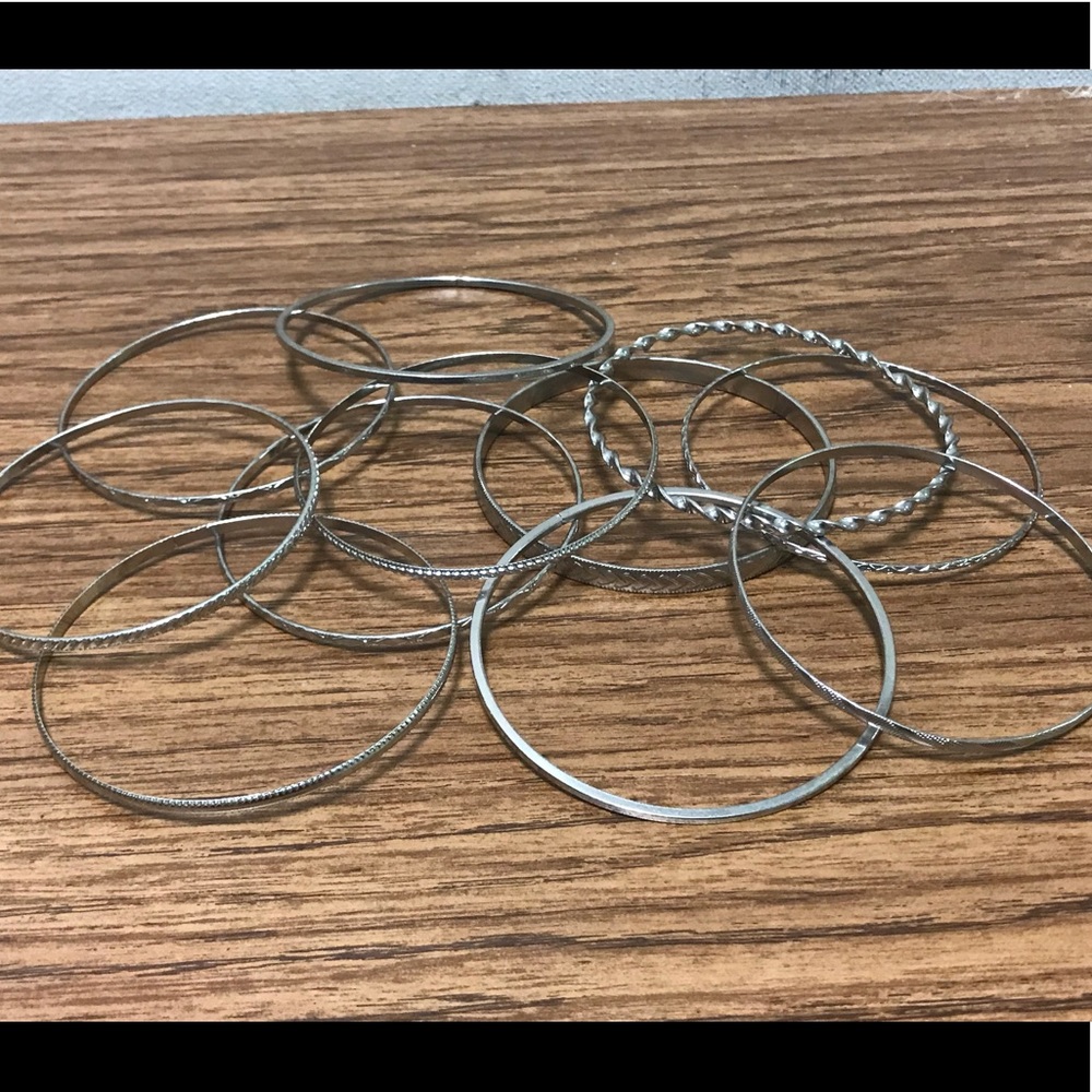 Bangle bracelets 11 for 10 $